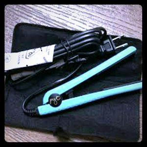 PYT MINI CERAMIC STYLER/ STRAIGHTENER